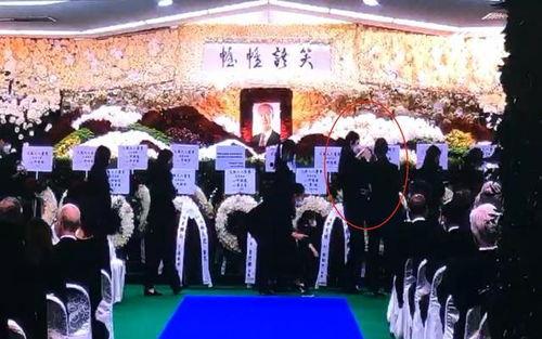 等待灵柩,生死边缘的温情守望